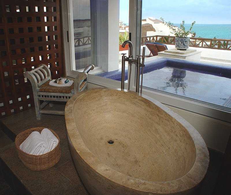 Penthouse Passion Suite Marble Tub