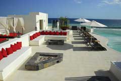 Jacuzzi Lounge at Desire Resort Spa Los Cabos